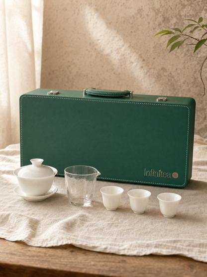 Set premium gongfu 14 piezas en maletín verde Infinitea — vista 1
